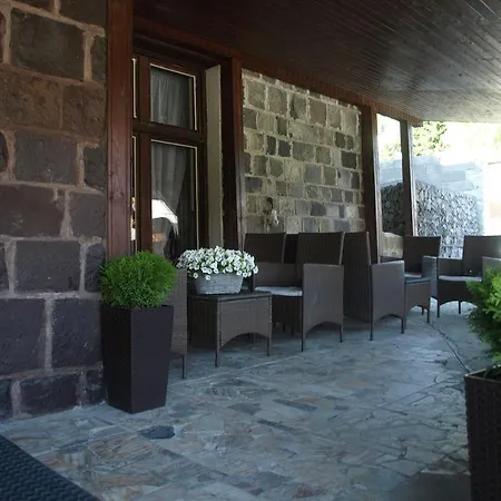 Nocľah s raňajkami Janosik Zdiar