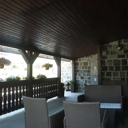 Janosik Nocľah s raňajkami